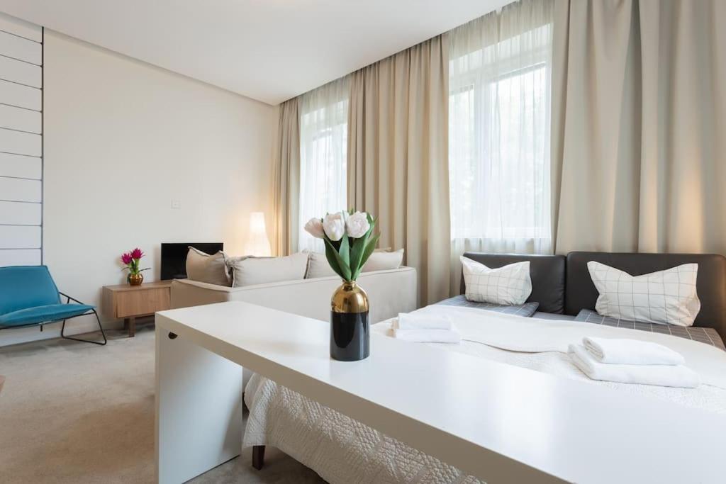Close-Urban Chic - City Center - Studio Apartment - Plac Konstytucji Warszawa Eksteriør billede